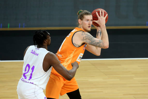 多样而闻名 多样而闻名