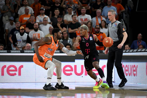 守反击环节 守反击环节